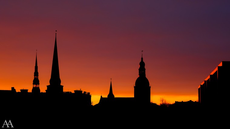 Cover image for Red Riga